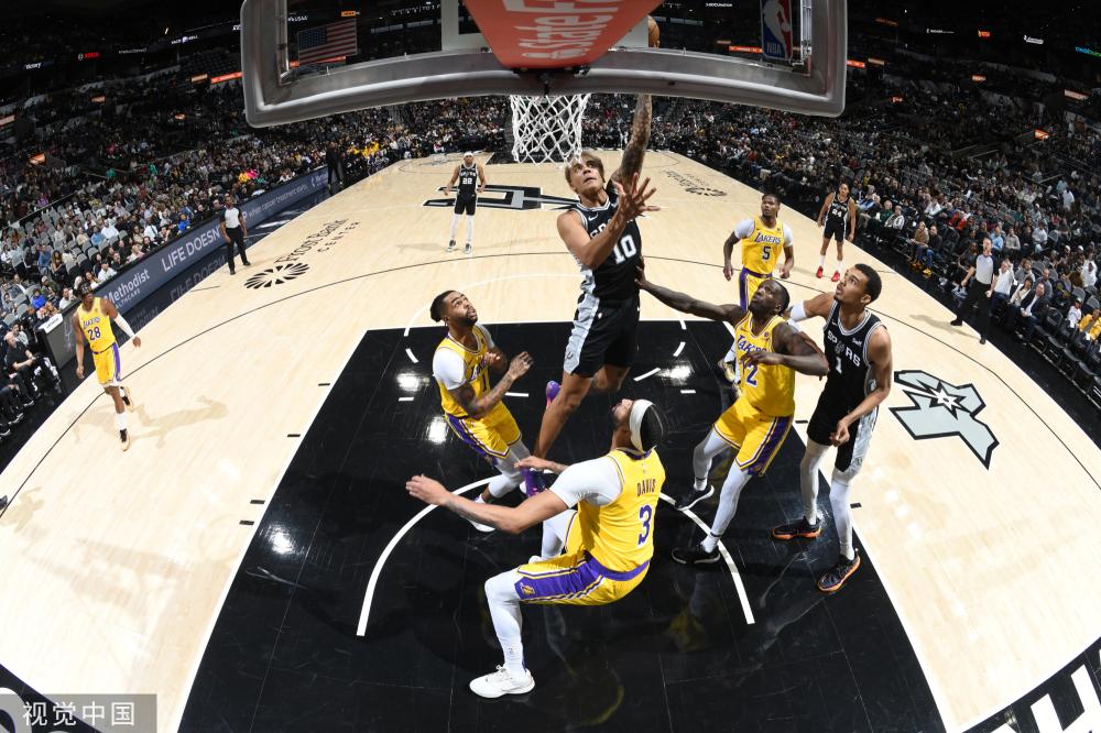 卡塔爾世界 卡塔爾世界